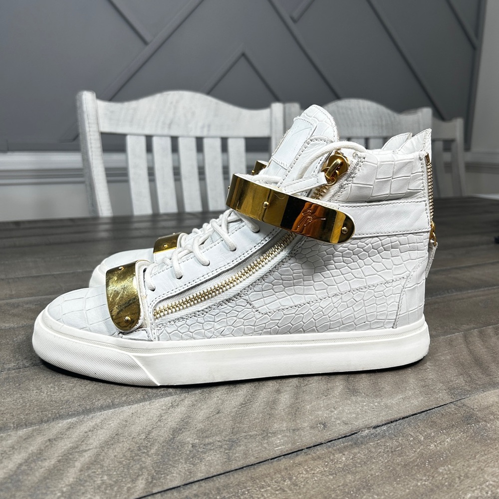 Giuseppe Zanotti White and Gold Sneakers